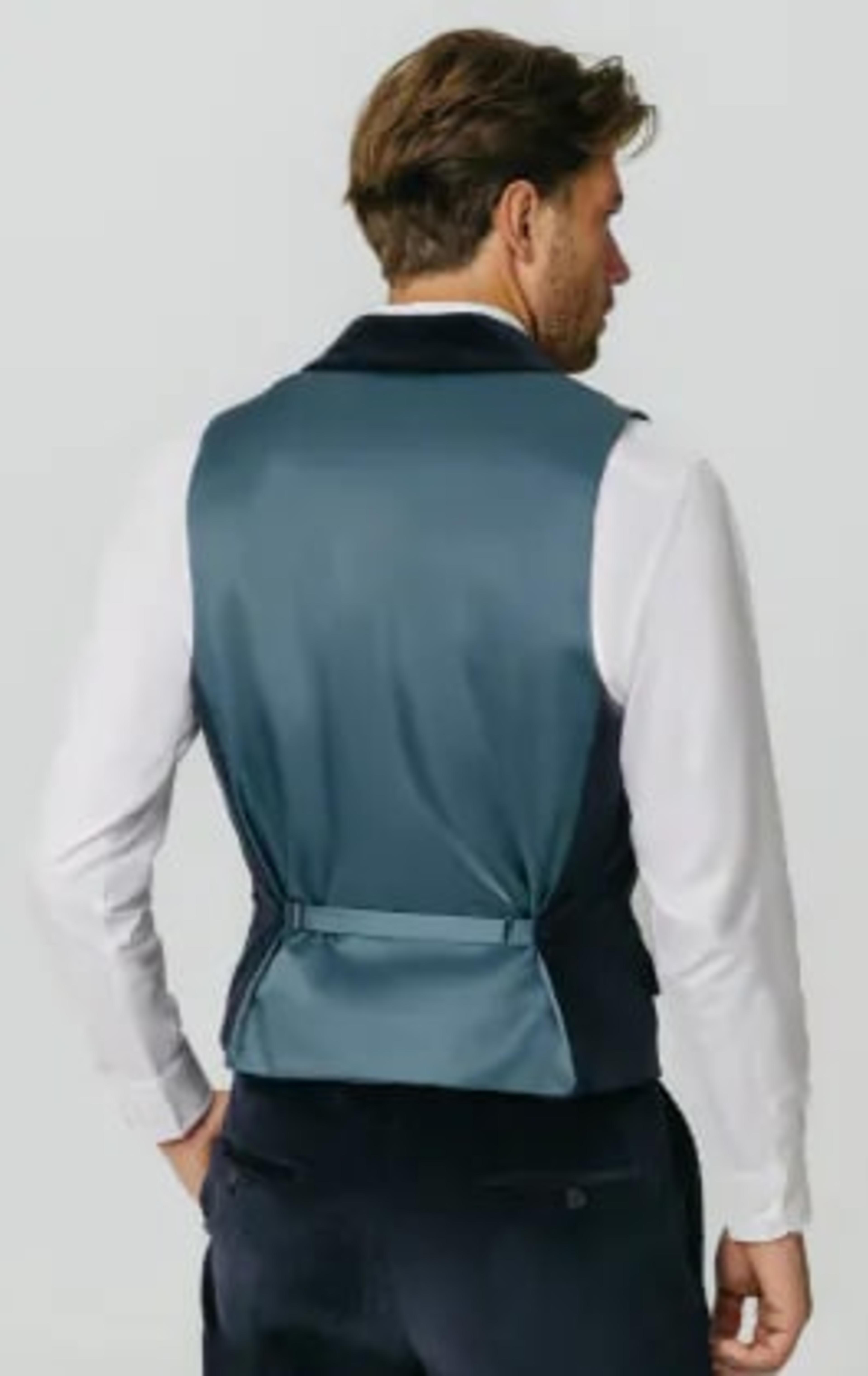 Dobell Navy Corduroy Waistcoat with Notch Lapel thumbnail 4