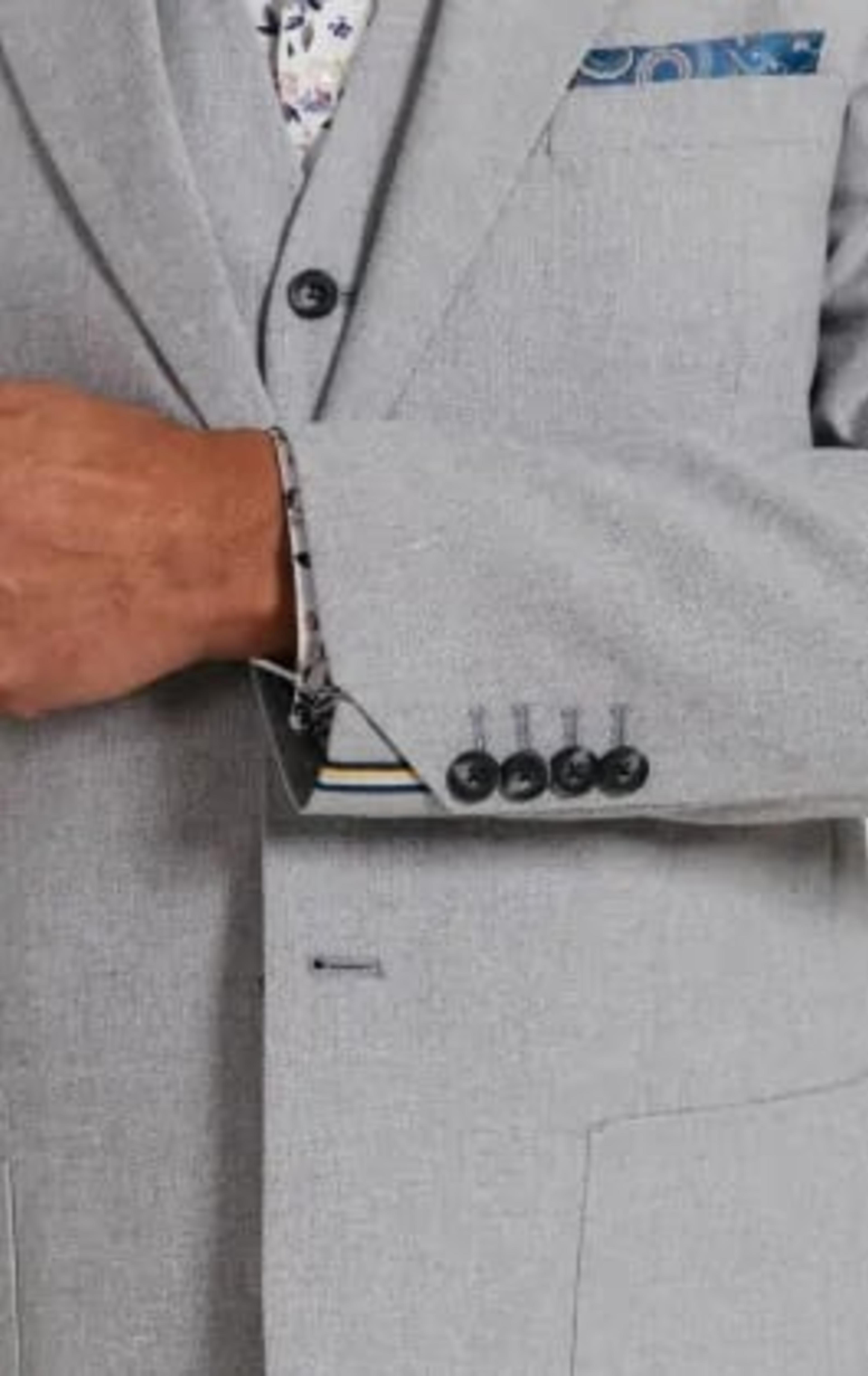 Light Grey Linen 3 Piece Suit thumbnail 4