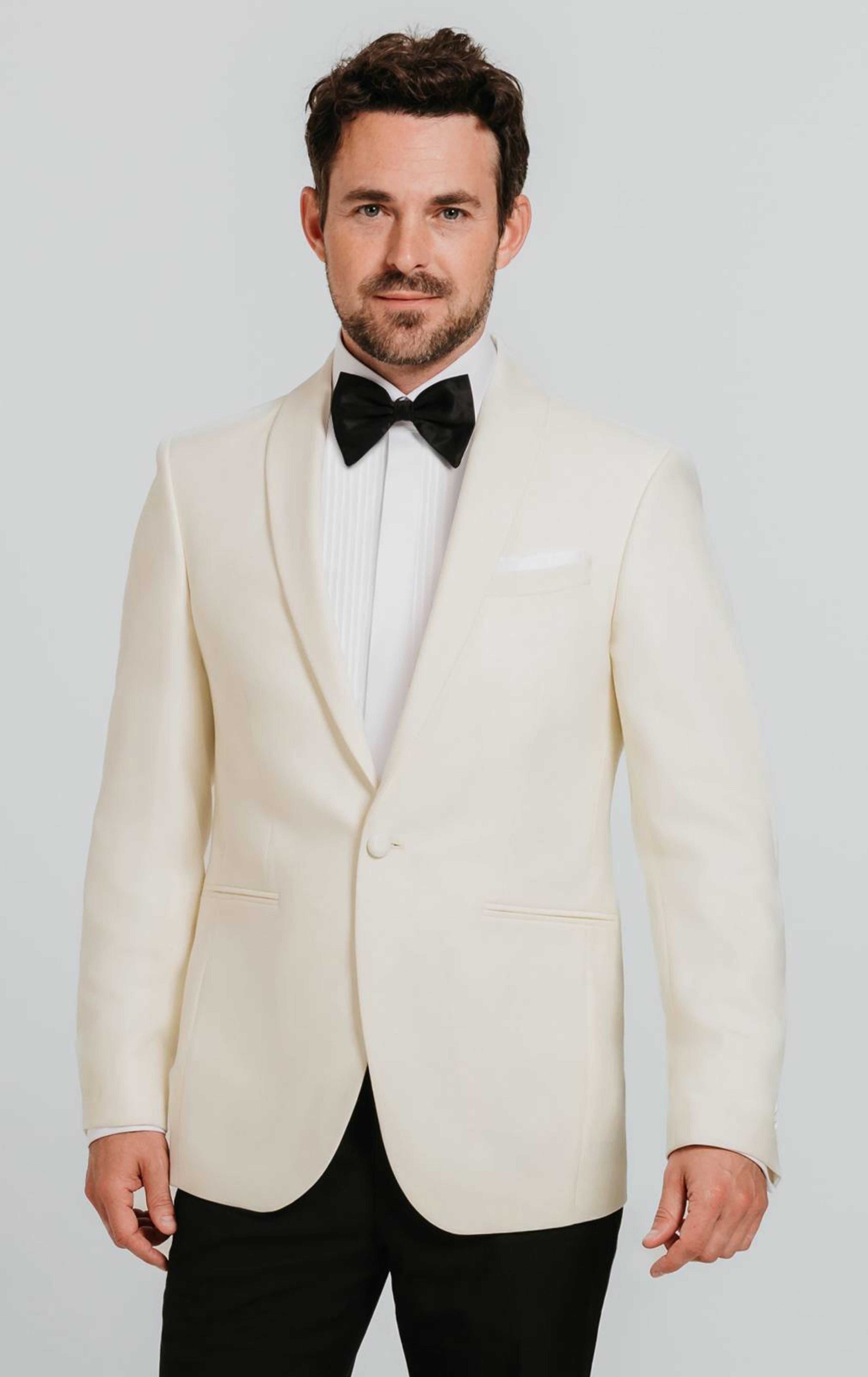 White Shawl Lapel Tuxedo primary image