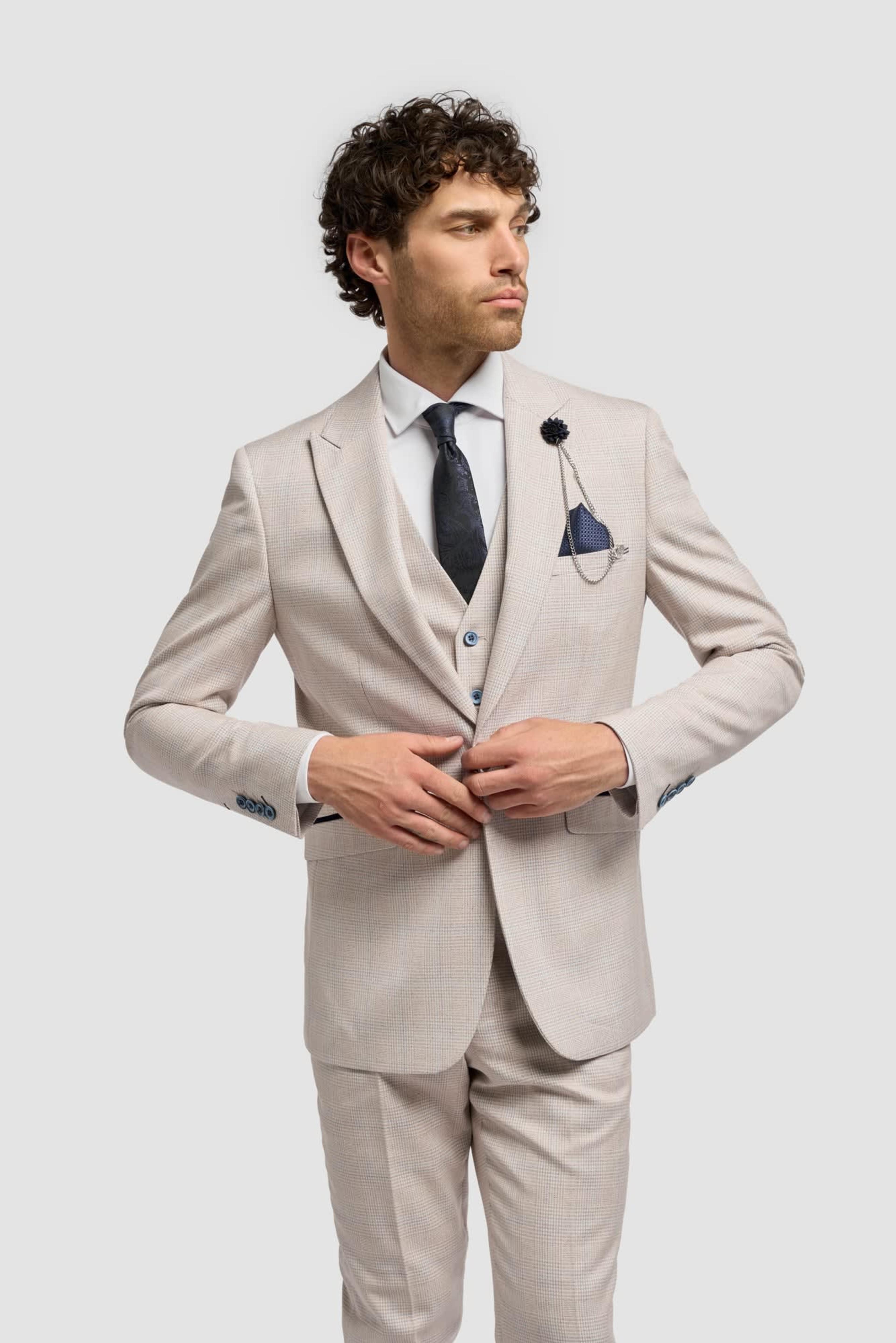 Caridi Beige Regular Check Three Piece Suit thumbnail 3