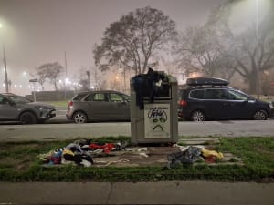 20251209_015804_oqcatx