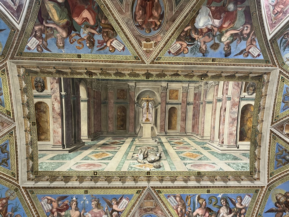 "The Triumph of Christianity" c. 1582 in the Hall of Constantine, Vatican Museum, by Tommaso Laureti, a student of Raphaelle. 
