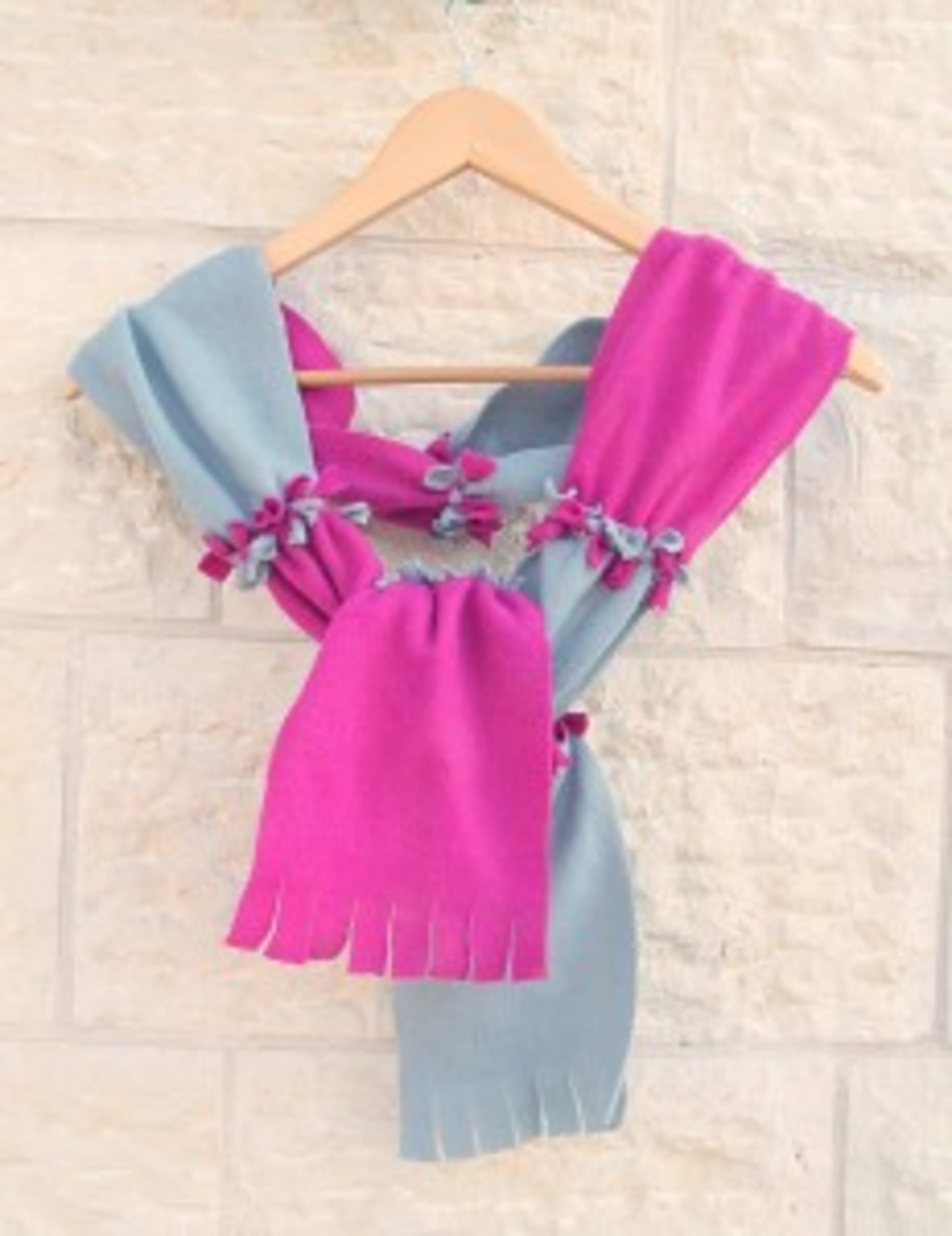 No-Sew Fleece Scarves and Blankets