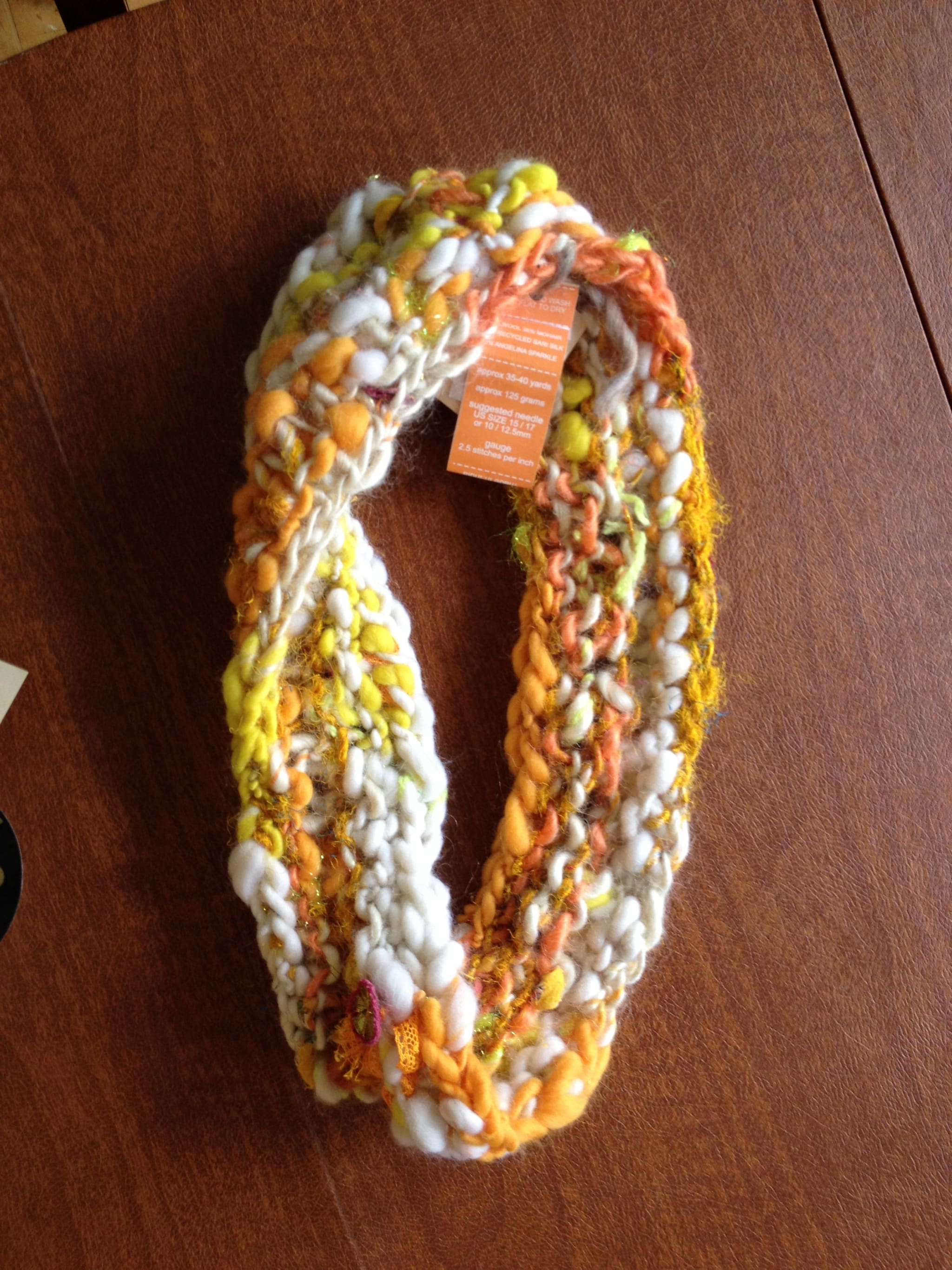 Meobius Cowls