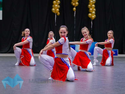 В Магнитогорске стартовал фестиваль хореографии «Улица горящих фонарей»
