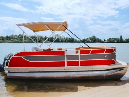 В Челябинске по реке Миасс запустят экскурсионный трамвай