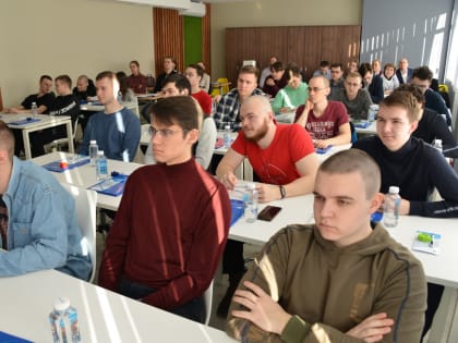 В Образовательном центре «Новый Снежинск» с 26 февраля по 1 марта прошла Зимняя школа по физике высоких плотностей энергии.