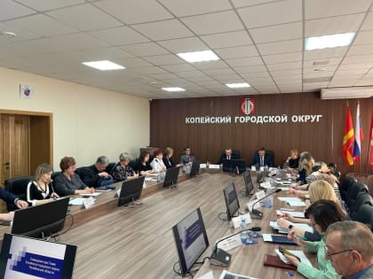 В администрации города Копейска прошло еженедельное аппаратное совещание