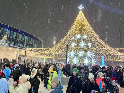 В новогоднюю ночь в Копейске прошли праздничные гуляния