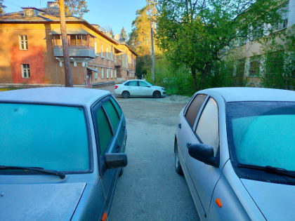 С утра был иней