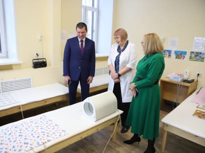 Председатель Челябинской городской Думы Сергей Буяков посетил социально-реабилитационный центр «Здоровье»