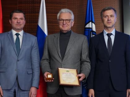 В Челябинске наградили почётного гражданина