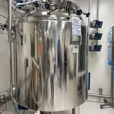 מיכל נירוסטה 1000ל