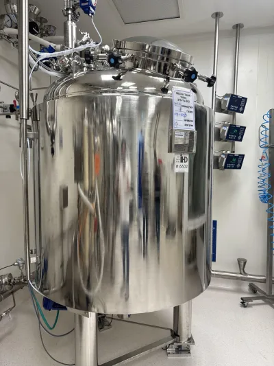 מיכל נירוסטה 1000ל