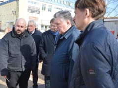 В Твери продолжается благоустройство нового сквера в микрорайоне Юность и модернизация Центра образования № 49