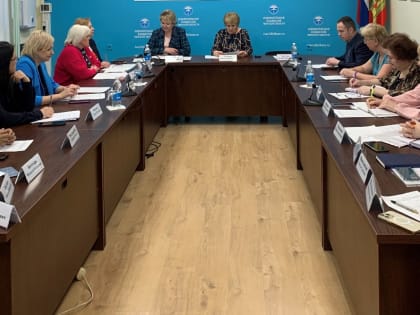 Рабочее совещание по вопросам защиты прав граждан, вынужденно покинувших территорию ДНР, ЛНР, Запорожской, Херсонской областей и Украины, проживающих в пунктах време