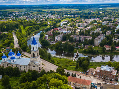 Жители Кашина празднуют День города