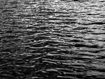 Во вторник воды реки принесли утопленника к деревне на востоке Верхневолжья