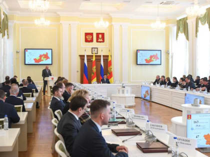 Более 5800 педагогов Тверской области будут получать удвоенные выплаты за классное руководство в школах и кураторство групп в колледжах