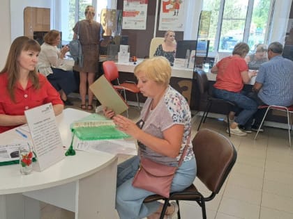 На страже имущественных прав несовершеннолетних: тверской Росреестр консультировал граждан накануне Международного дня&nbsp;защиты&nbsp;детей