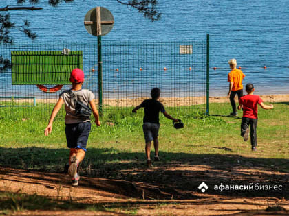 Более 45 тысяч школьников отдохнули в первую смену в летних лагерях Тверской области