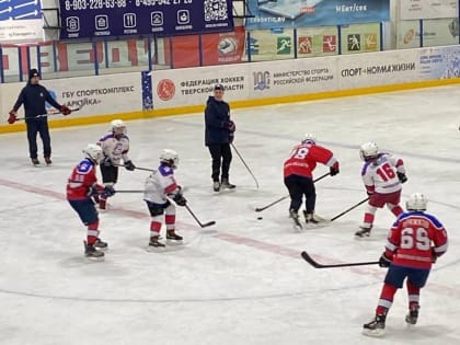 Красивый и спортивный праздник – День зимних видов спорта в кимрском ледовом комплексе «Арктика»