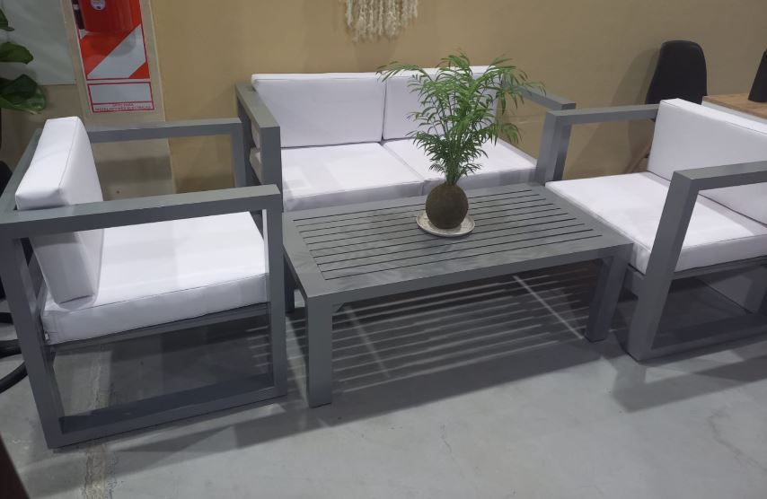 Juego Living Caño de Aluminio 2 Cuerpos Con Almohadones