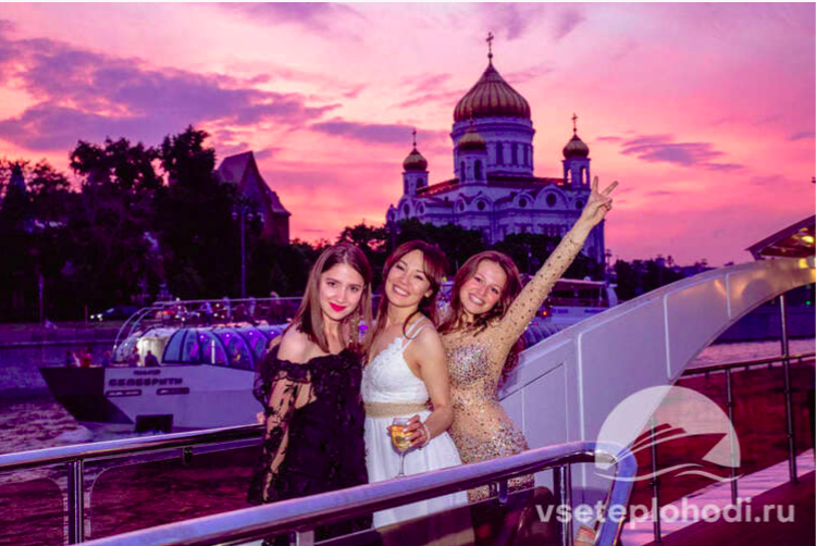 Комфорт, безопасность, опыт 14 лет: VIP теплоход аренда у собственника