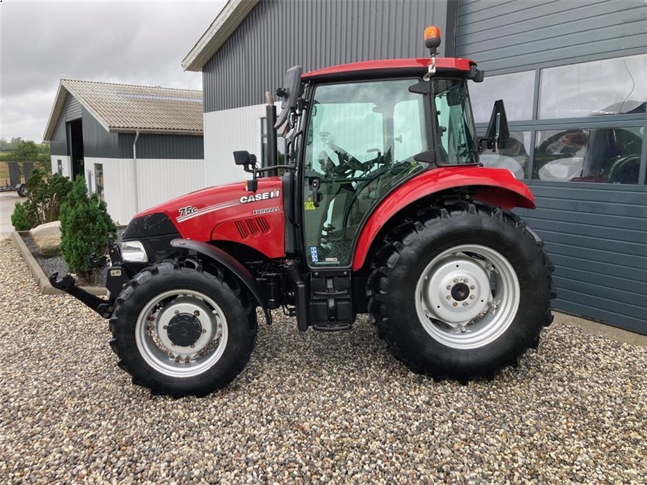 Case IH Farmall 75C
