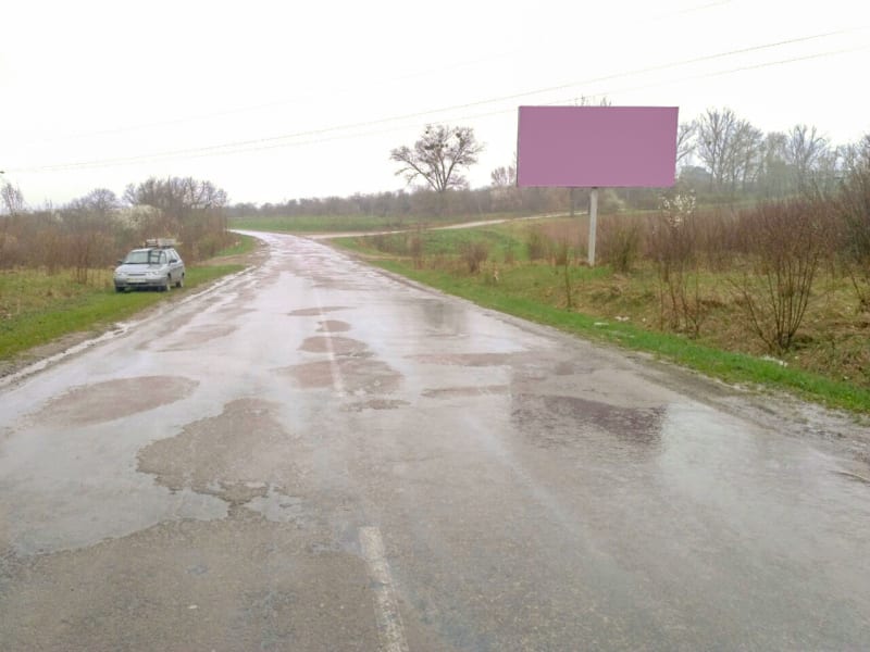 Борщів - виїзд з міста, у бік Мушкатівки