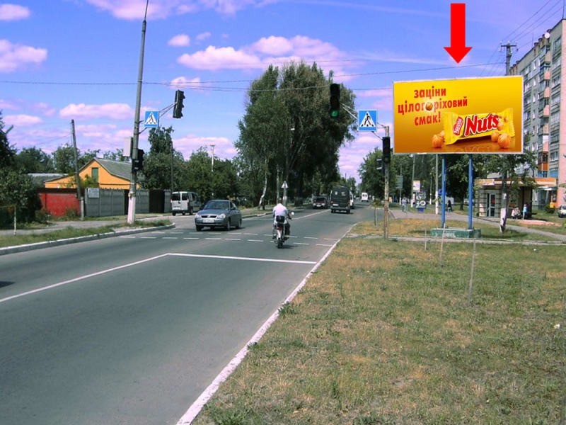 Ковель - Володимирська вул., 101, біля Приватбанку