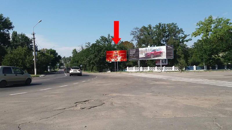 Миколаїв - Богоявленський пр. (кол. Жовтневий пр.) / Торгова вул., біля парку "Молодіжний", в центр