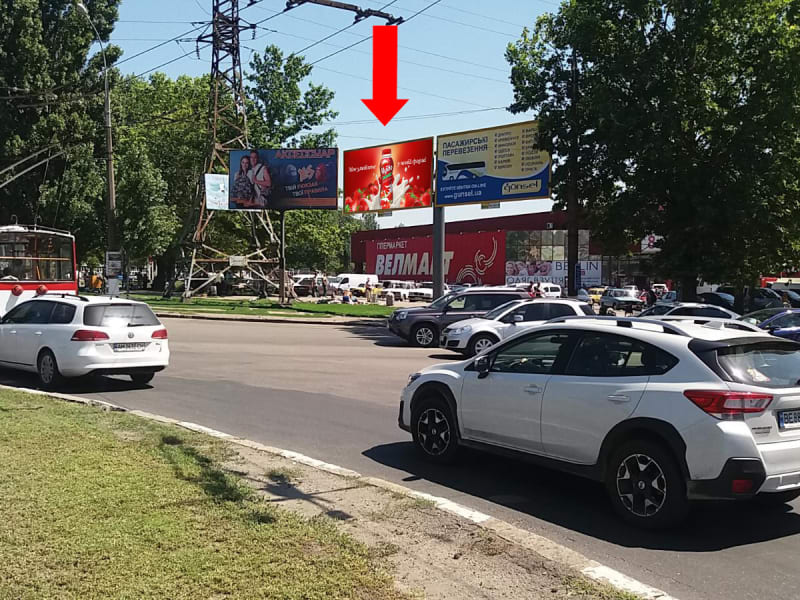 Миколаїв - Миру пр. / Богоявленський пр. (кол. Жовтневий пр.) / Погранична вул. (кол. Чигрина вул.), кільце автовокзалу, біля гіпермаркету "Велмарт", "Ельдорадо", ліва