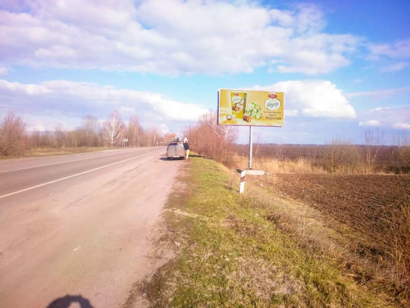 Узин - виїзд із міста у бік Кагарлика