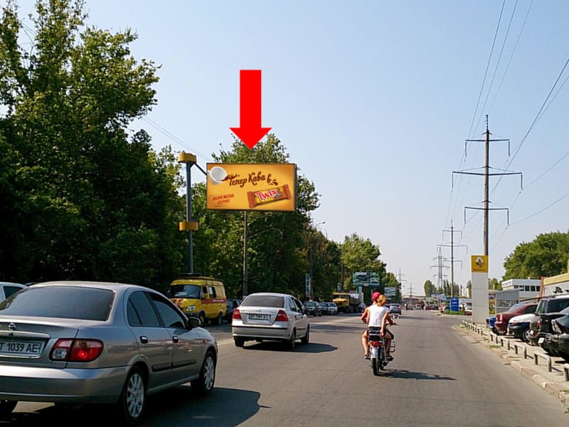 Херсон - Бериславське шосе / Миру вул., навпроти автосалону "Рено" (флажок)