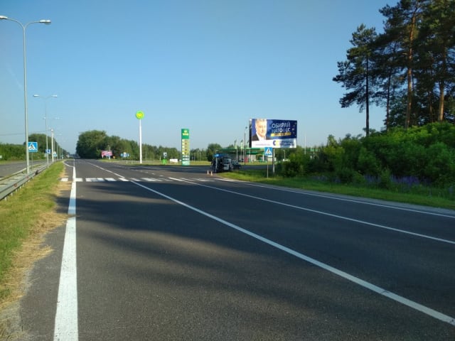 траса - траса Луцьк-Рівне_АЗС WOG_перед постом ДАІ