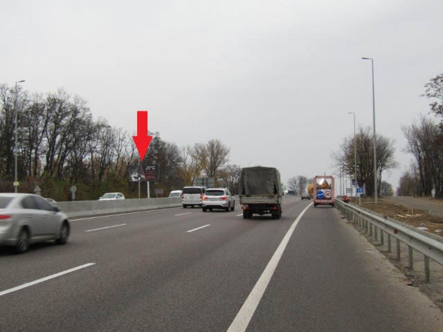 Київ - Одеське шосе, в напрямку  м.Київ,за заправкою WOG