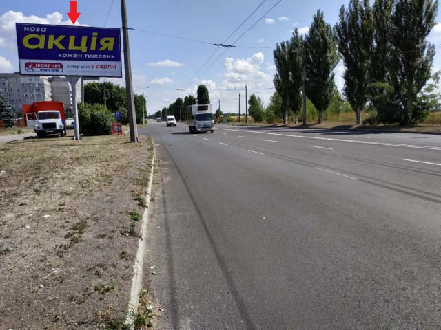 Черкаси - 30-річчя Перемоги вул. / Героїв майдану вул. (Гайдара вул) (поруч АЗС)