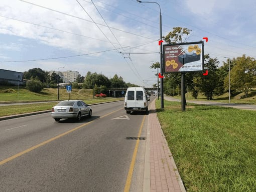 Львів - вул. Хуторівка (навпроти гуртовий ринок "Шувар")