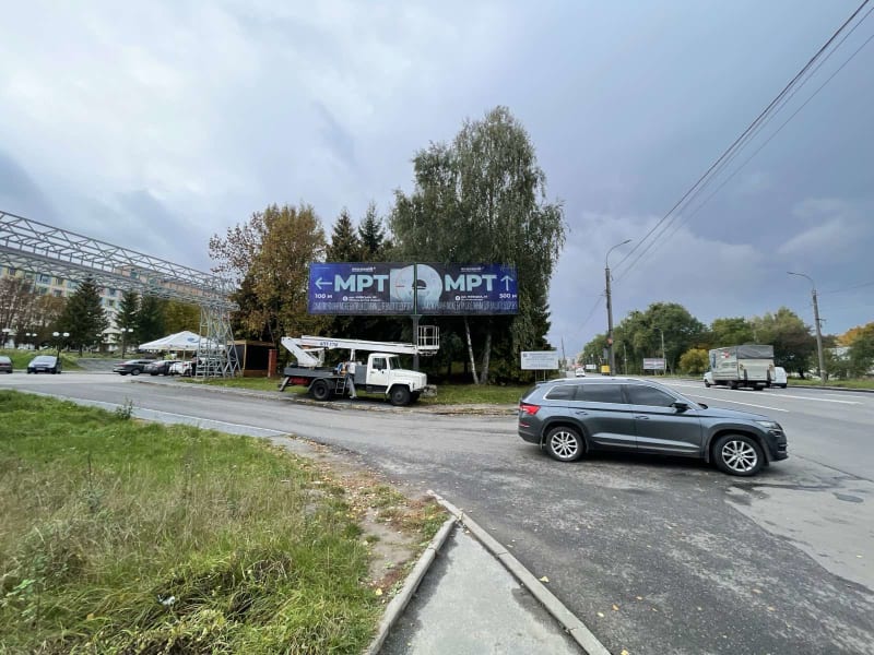 м.Рівне - вул.Київська, біля обл.лікарні