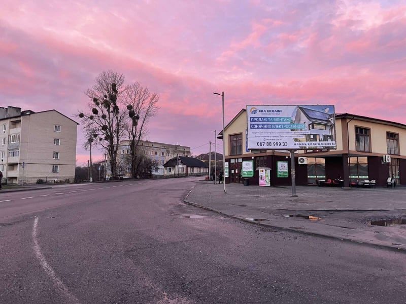 м.Горохів - вул.Луцька, буд.49, біля АЗС WOG