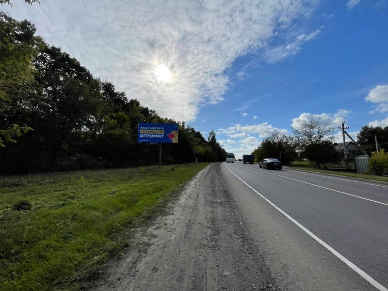 с.Рованці - вул. Об'їзна (напрямок до ТЦ "Баобаб") 