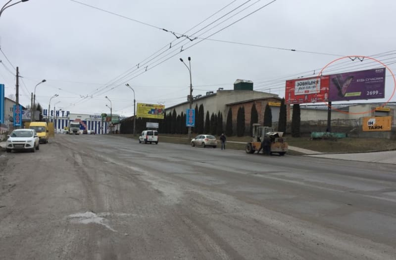 Тернопіль - Лозовецька, 34 а до Епіентру ( правий)