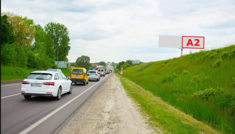 Львів - М-10 Західний обхід м. Львова (біля гот. Панська Гора в сторону МETRO (правий))