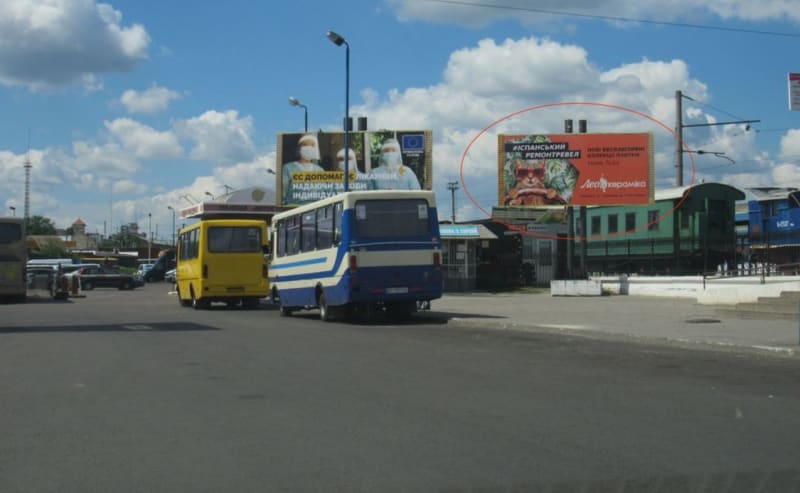 Львів - Городоцька К2 ( приміський вокзал, напроти привокзальний ринок ст. А)  перон 