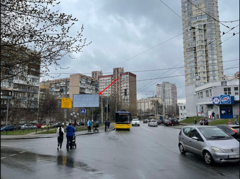 Київ - Голего (кол. Лебедєва-Кумача) вул., навпроти буд. 7в