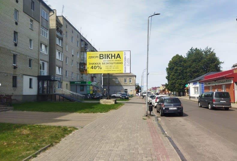Рожище - Незалежності 13А, Центр, супермаркет, ТЦ, Автостанція