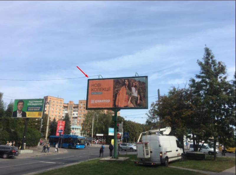 Рівне - перехр. вул. Грушевського- В. Червонія