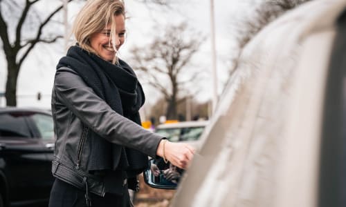 Ik Verkoop Mijn Auto. Hoe Werkt Het Met De Verzekering? | Looping.Nl