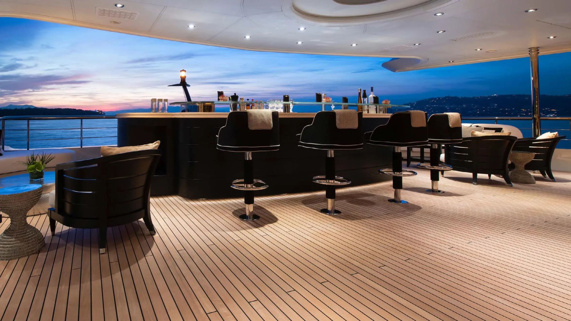 An image of Sunrays yacht